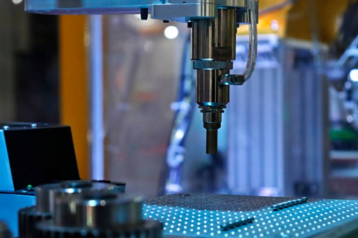 注塑模具首選鴻仁威爾