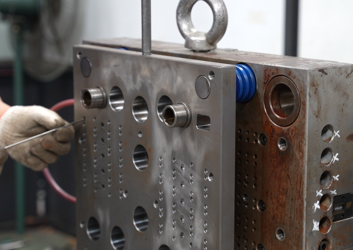 injection mould injection mould