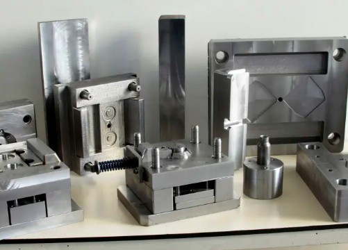 注塑模具首選鴻仁威爾 注塑模具首選鴻仁威爾